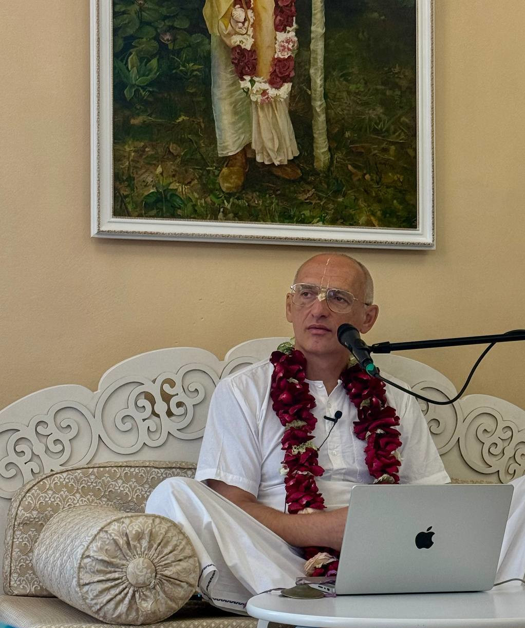 Аударья Дхама Прабху